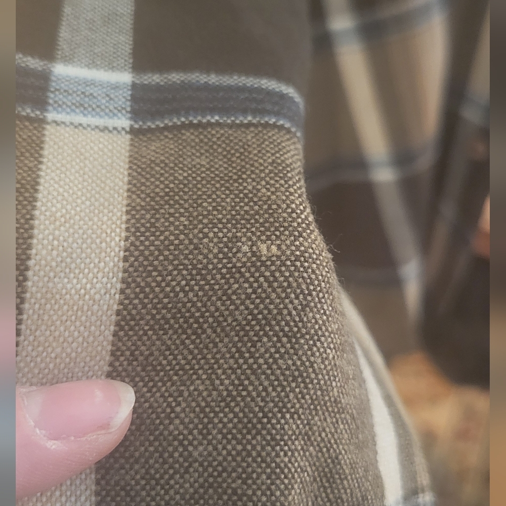 Plaid Button-Up Shacket - Picture 4 of 9
